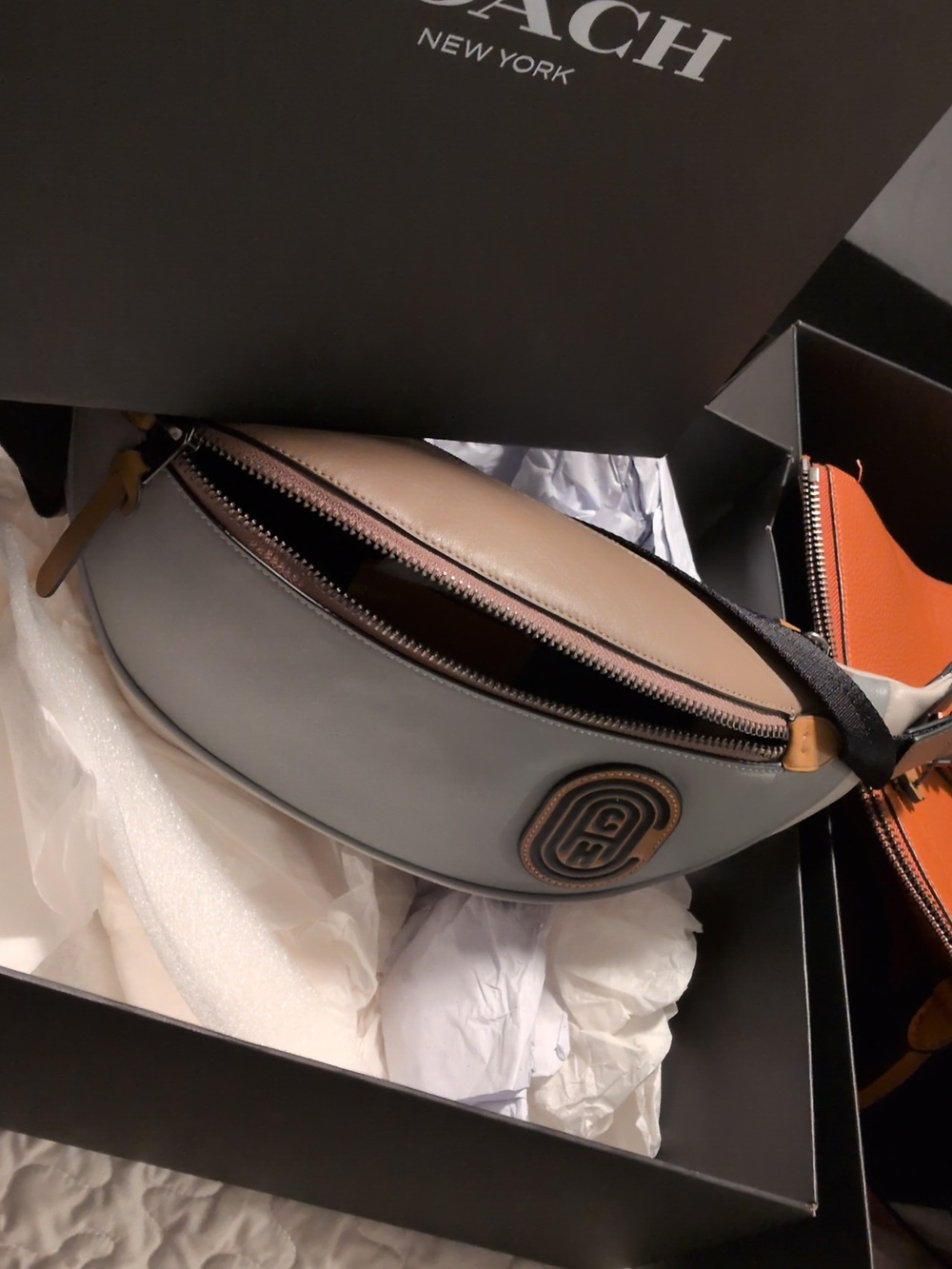 Coach Rivington Belt Bag In Colorblock Washed Steel UNISEXY - Picture 9 of 9